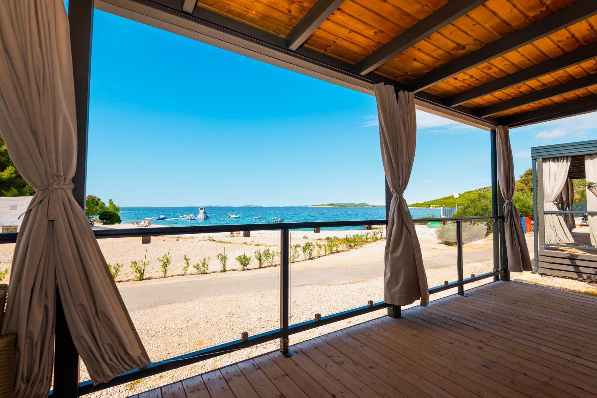 Camp Adriatic Mobile Homes - *