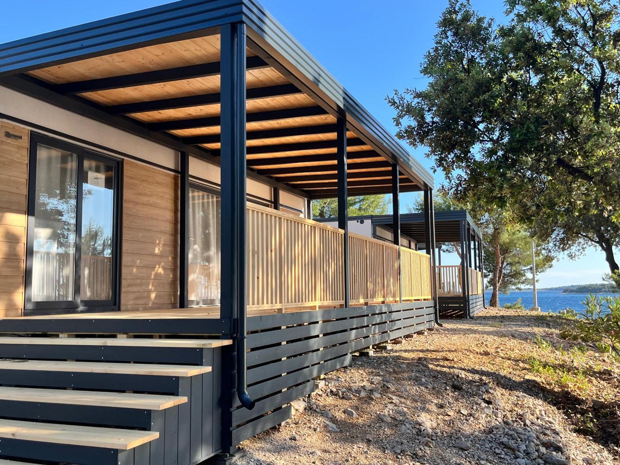 Camp Adriatic Mobile Homes - *